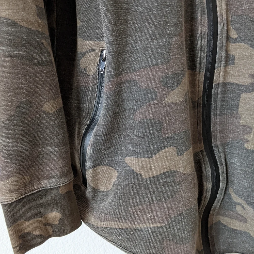 Siksilk camouflage zip